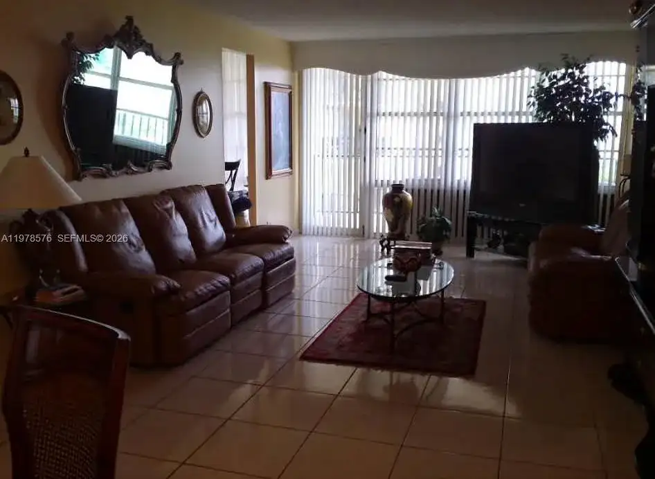 230 N 174th St # 1120, Sunny Isles Beach FL 33160 photo 3