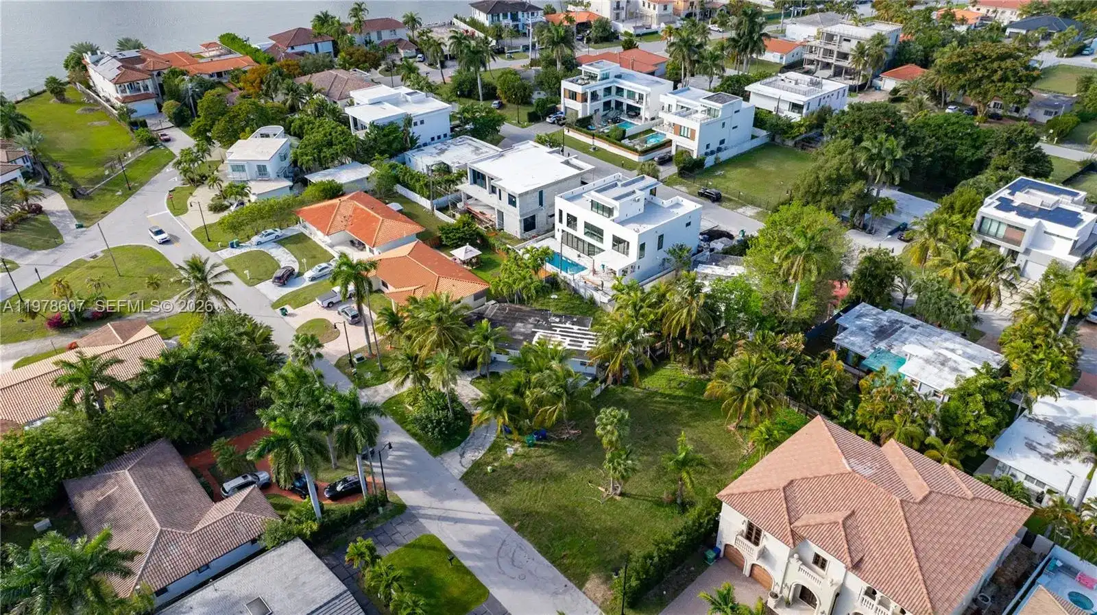 331 188th St, Sunny Isles Beach FL 33160 photo 4