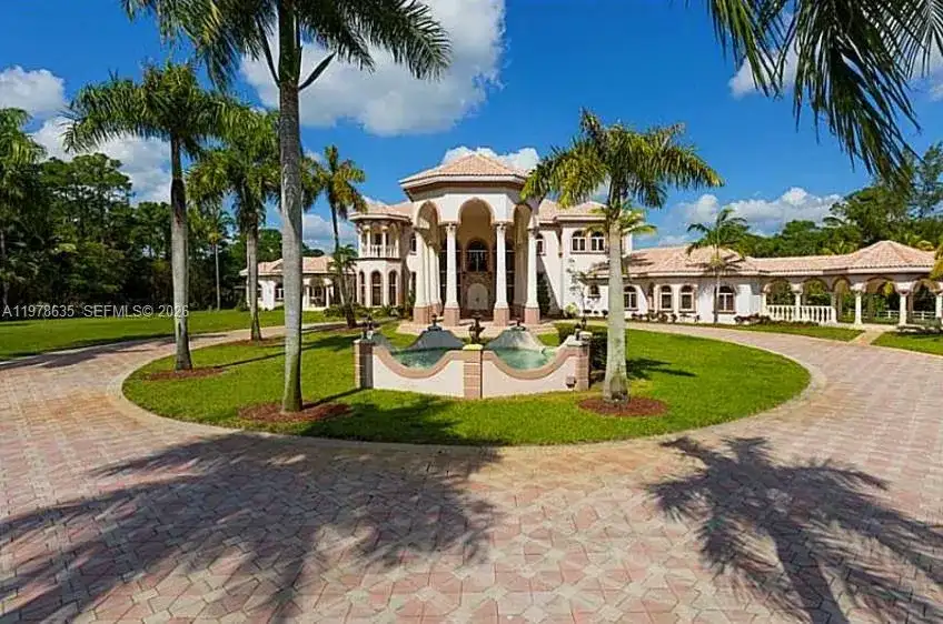 21579 Cartagena Dr, Boca Raton FL 33428 photo 3