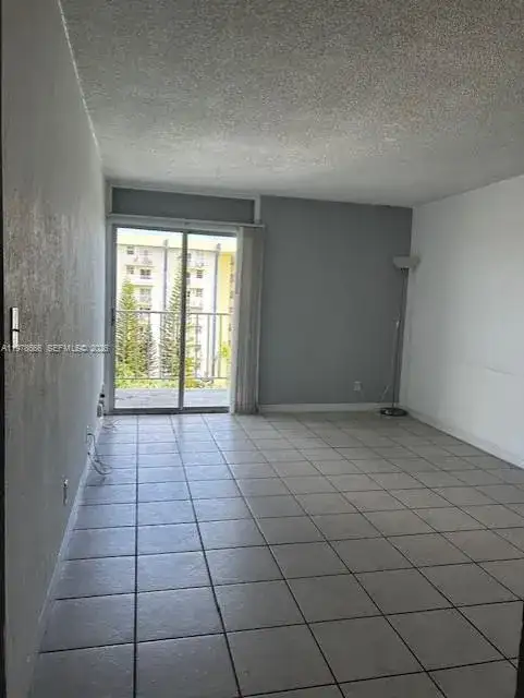 801 NW 47th Ave # 717W, Miami FL 33126 photo 4