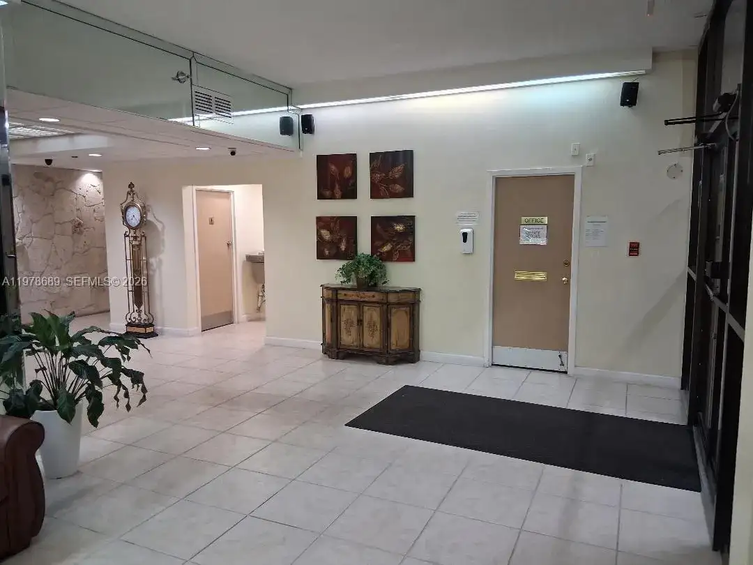 1100 St Charles Pl # 213, Pembroke Pines FL 33026 photo 4