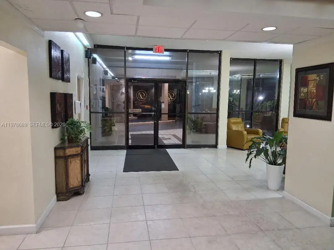 1100 St Charles Pl # 213, Pembroke Pines FL 33026 photo 5