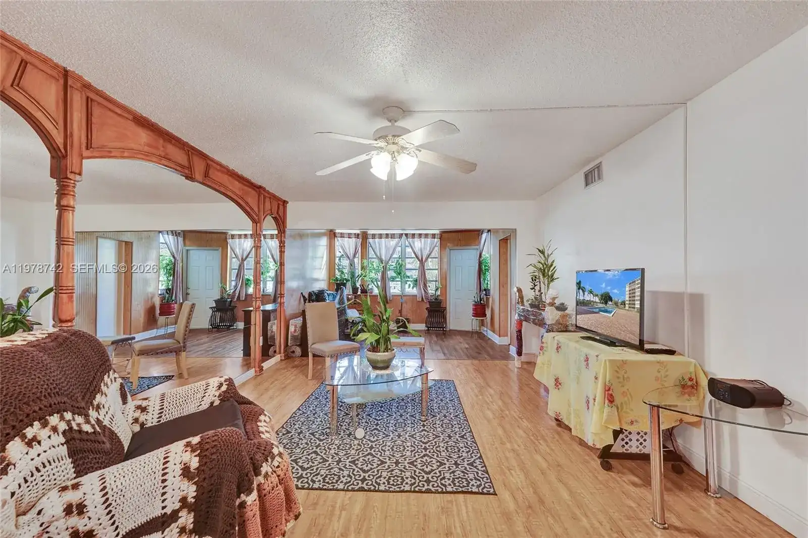 1750 NE 191st St, Miami FL 33179 photo 3