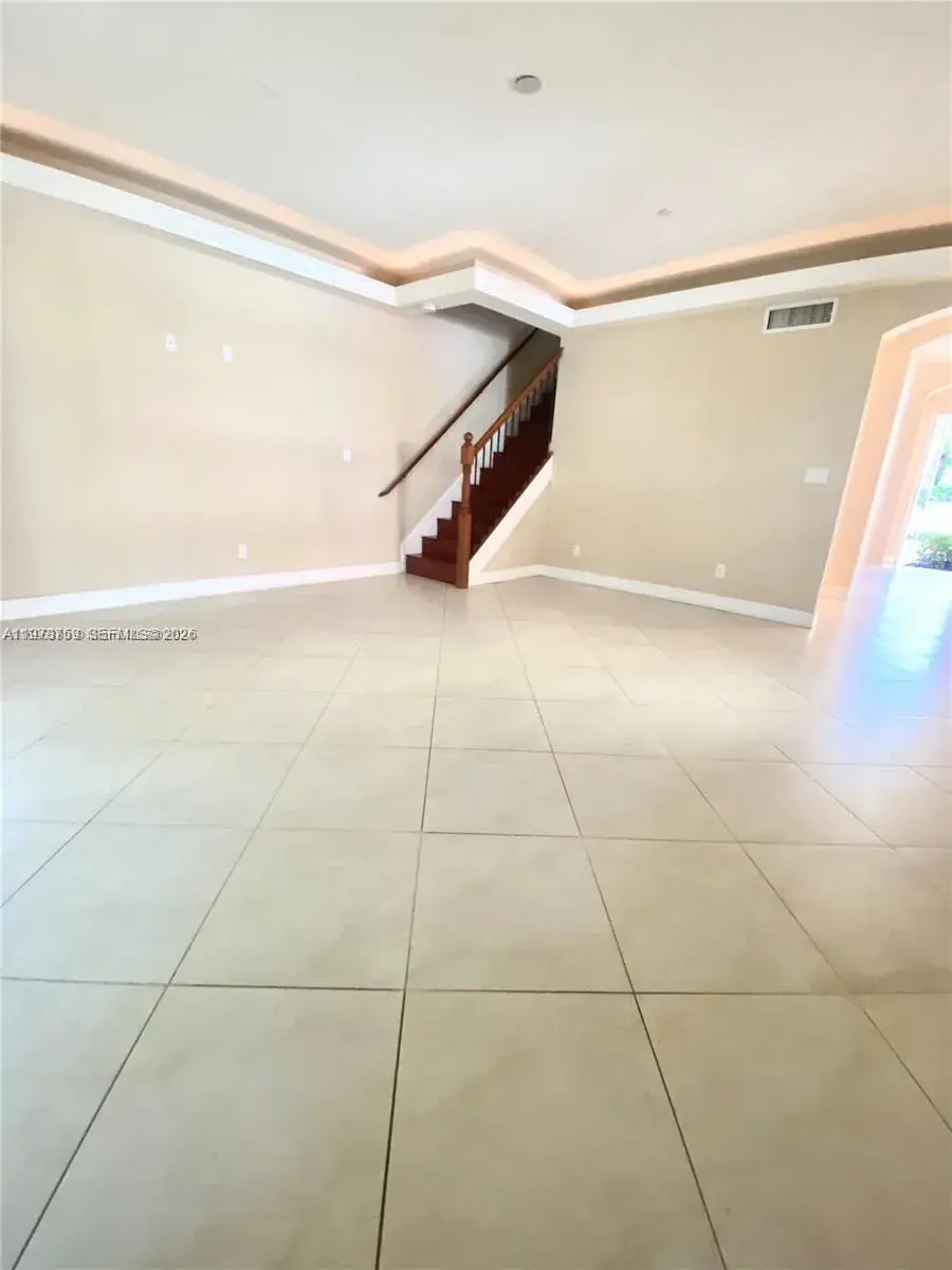 1117 SW 1st st # 1129, Fort Lauderdale FL 33312