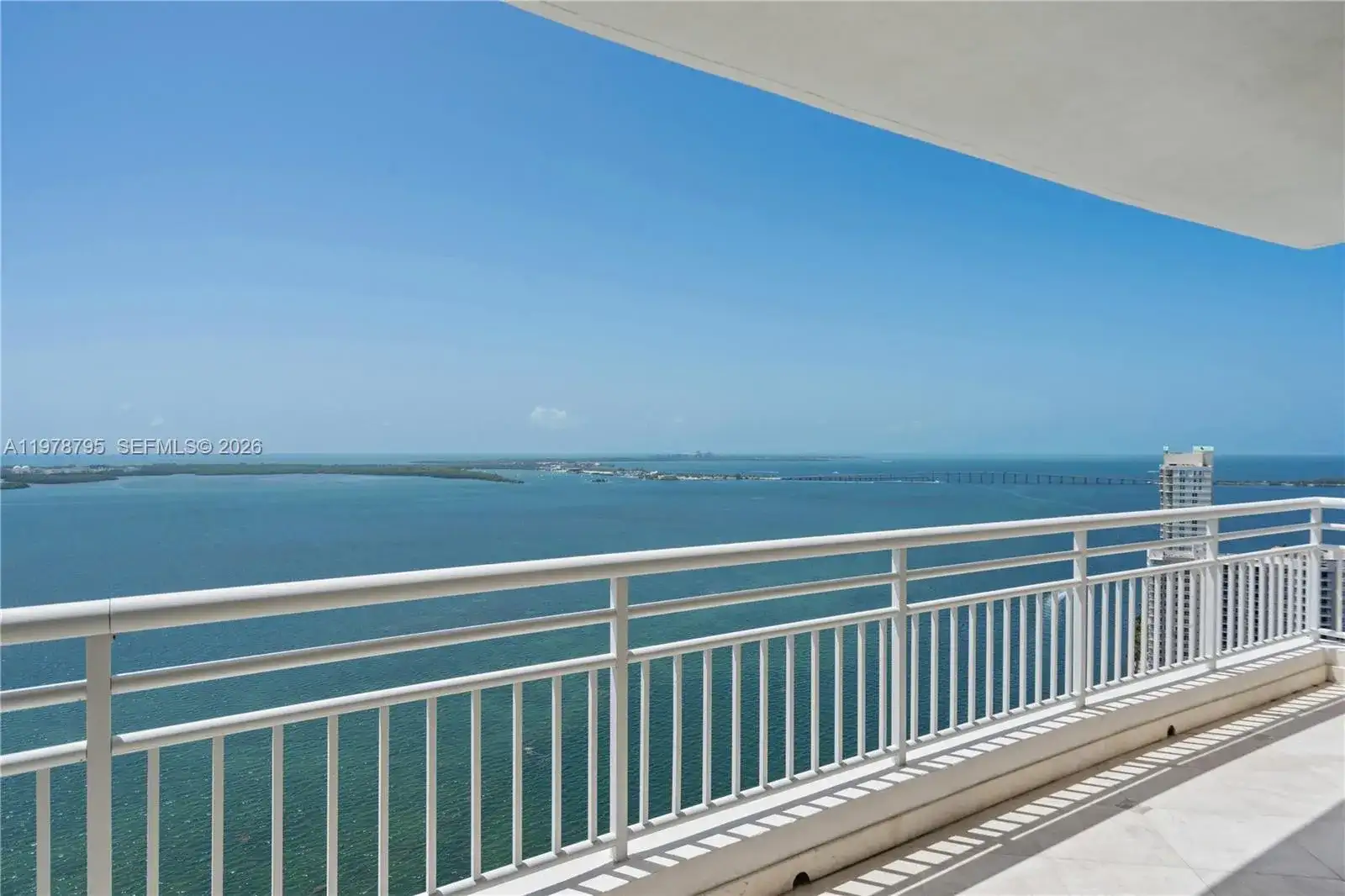 808 Brickell Key Dr # 3304, Miami FL 33131 photo 4