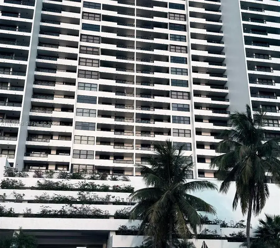2555 Collins Ave # 506, Miami Beach FL 33140