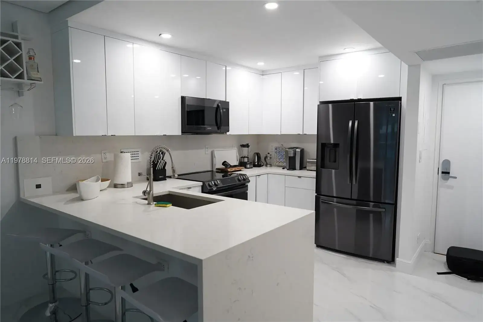 2301 Collins Ave # 529, Miami Beach FL 33139 photo 3