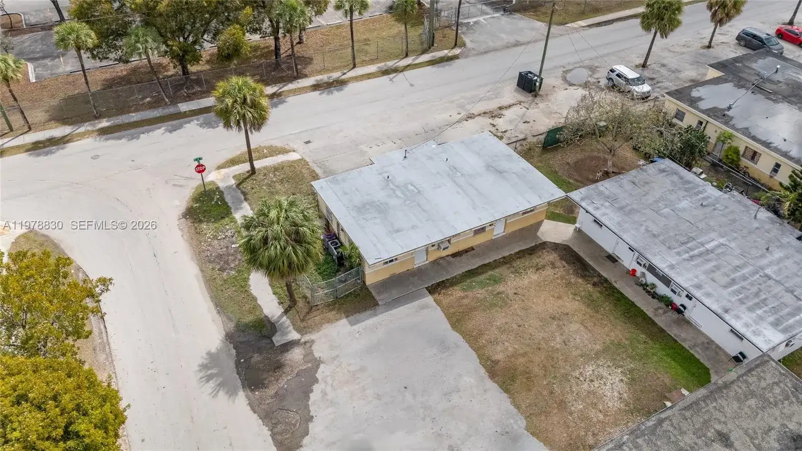 1101 SW 2nd St, Homestead FL 33030 photo 4