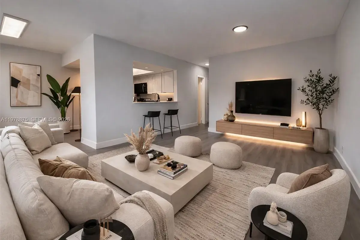 455 Golden Isles Dr # 203, Hallandale Beach FL 33009