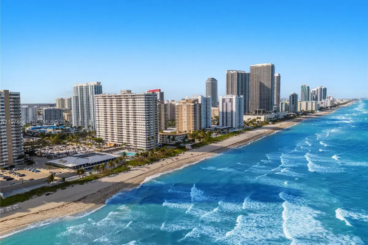 1980 S Ocean Dr # 16Q, Hallandale Beach FL 33009