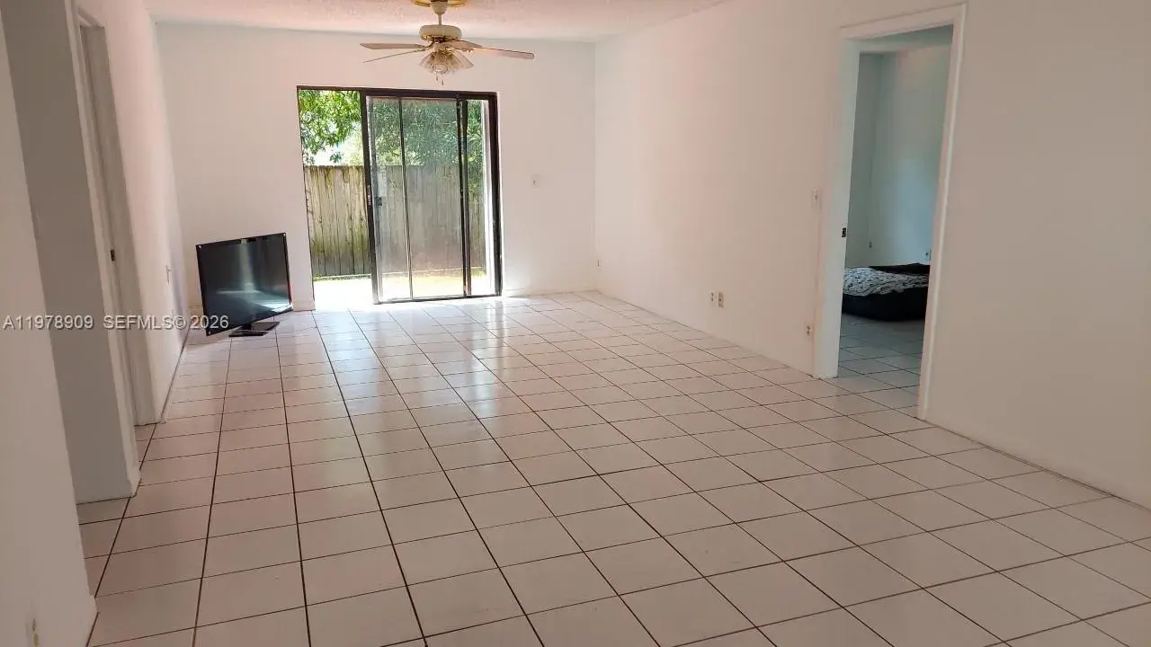2240 Van Buren St # B1, Hollywood FL 33020
