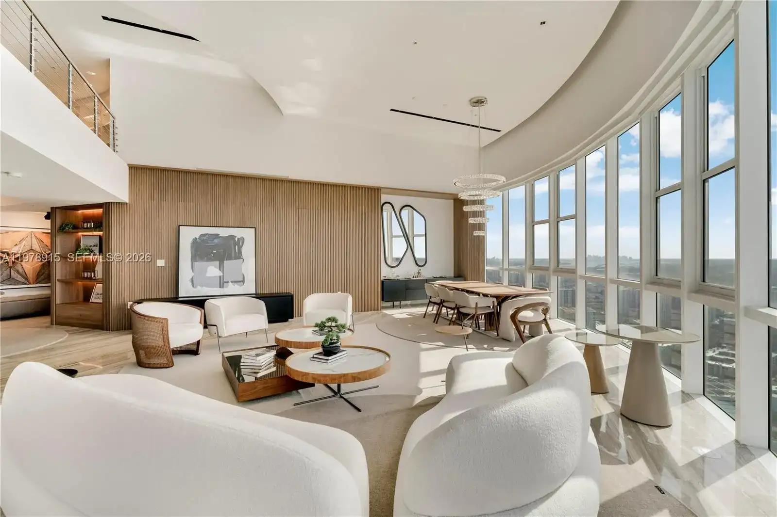 18201 E Collins Ave, Sunny Isles Beach FL 33160