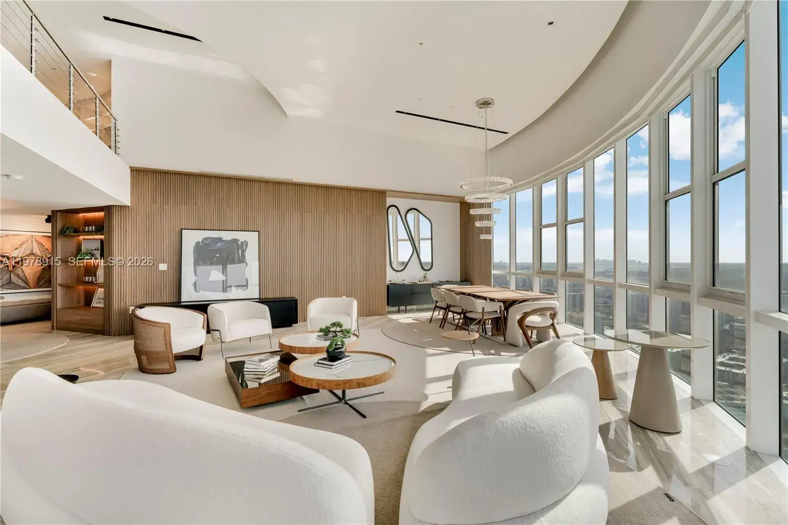 18201 E Collins Ave, Sunny Isles Beach FL 33160