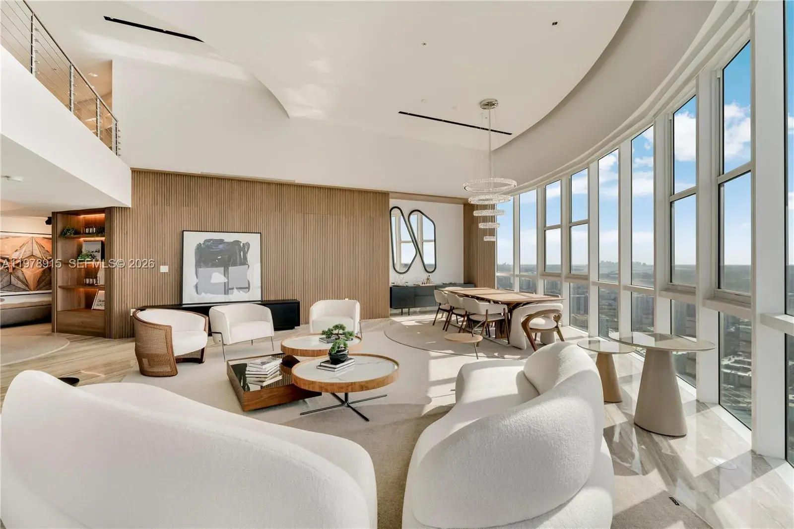 18201 E Collins Ave, Sunny Isles Beach FL 33160