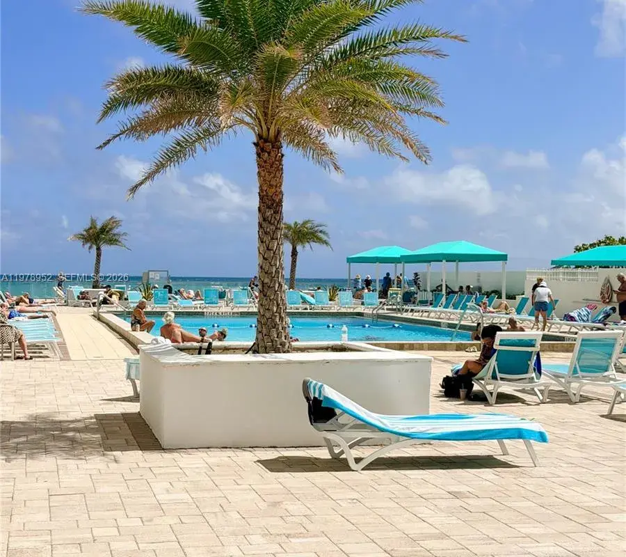 3725 S Ocean Dr # 521, Hollywood FL 33019