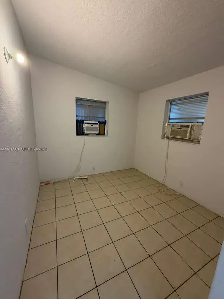 132 NE 70th St, Miami FL 33138 photo 2