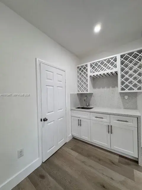 4783 NW Flagler Ter, Miami FL 33126
