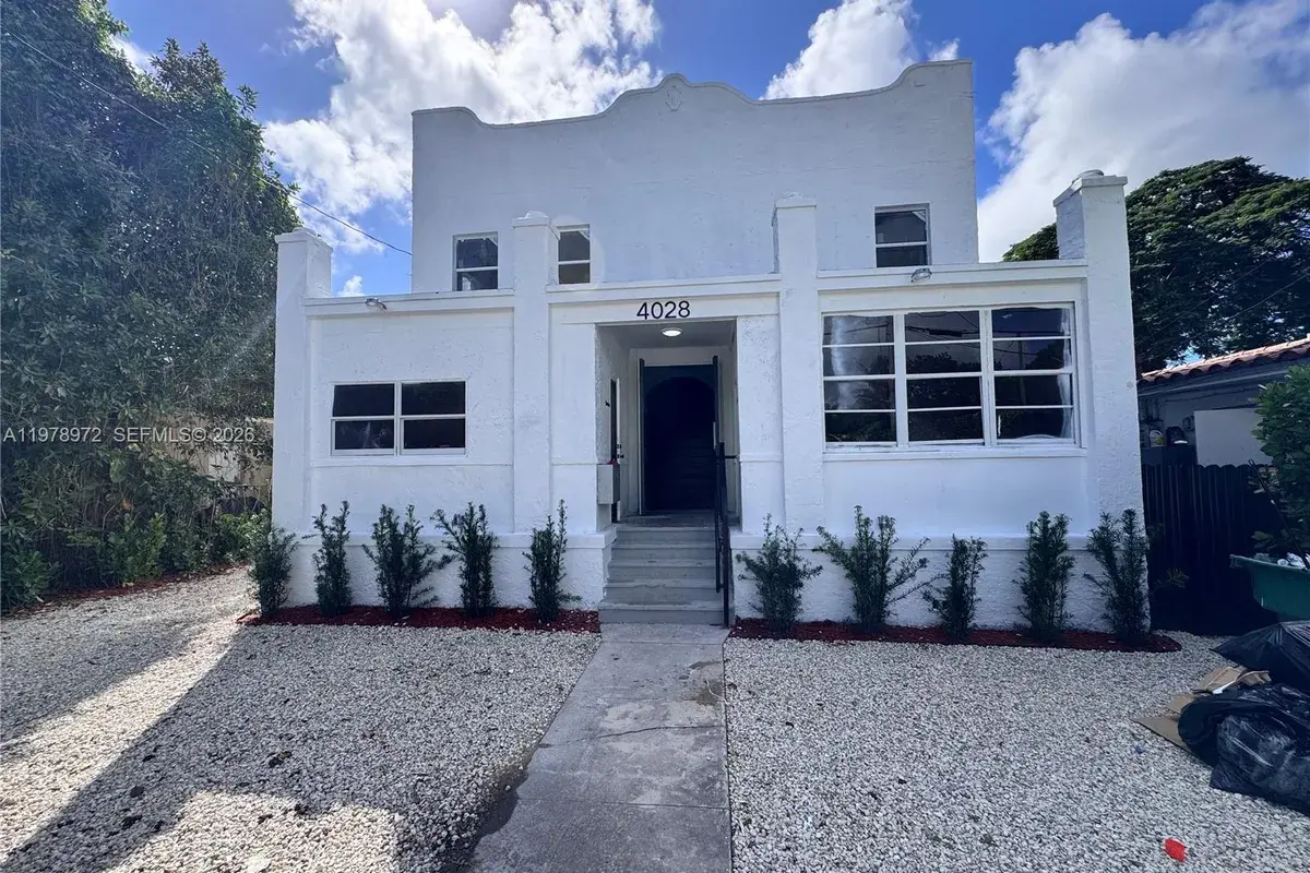 4028 SW 11th St, Miami FL 33134