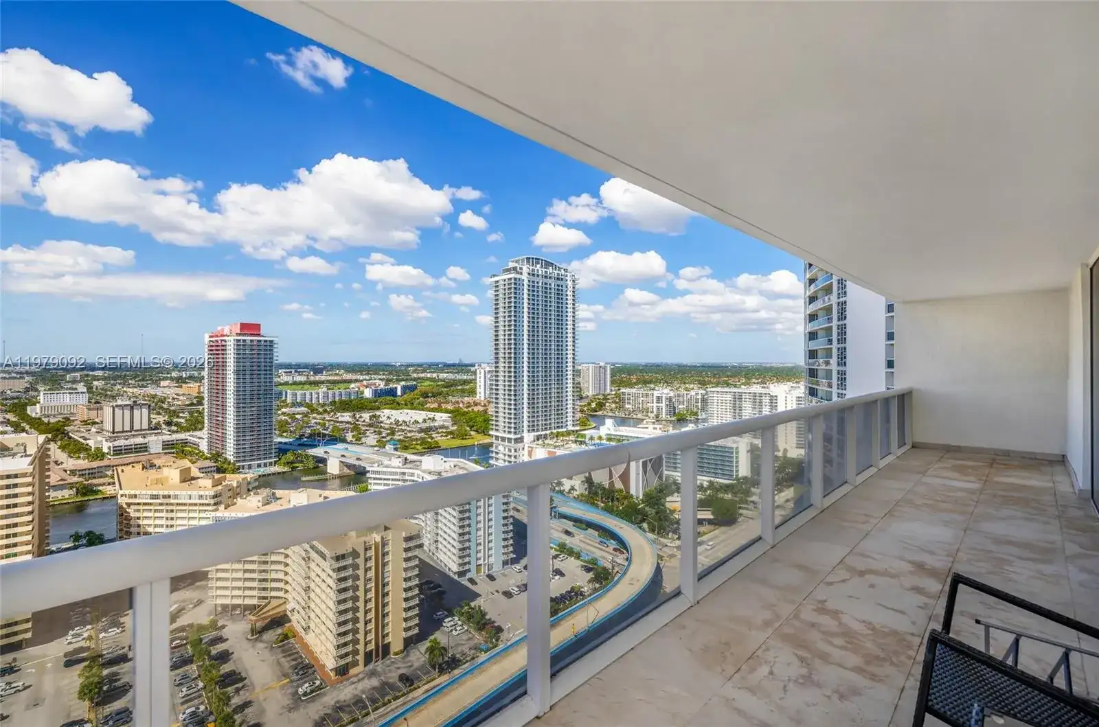 1830 S Ocean Dr # 2806, Hallandale Beach FL 33009 photo 4