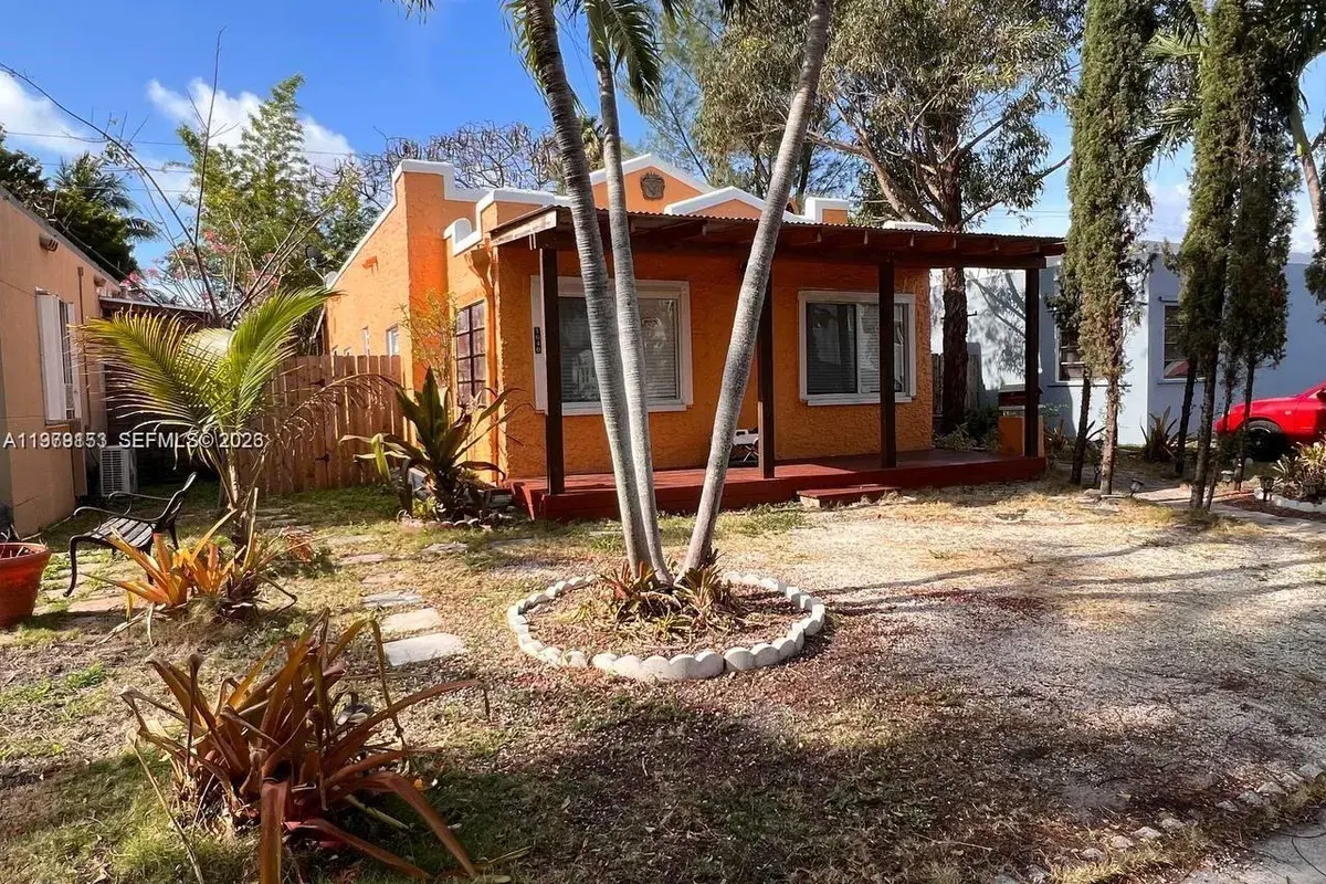 1640 Funston St, Hollywood FL 33020