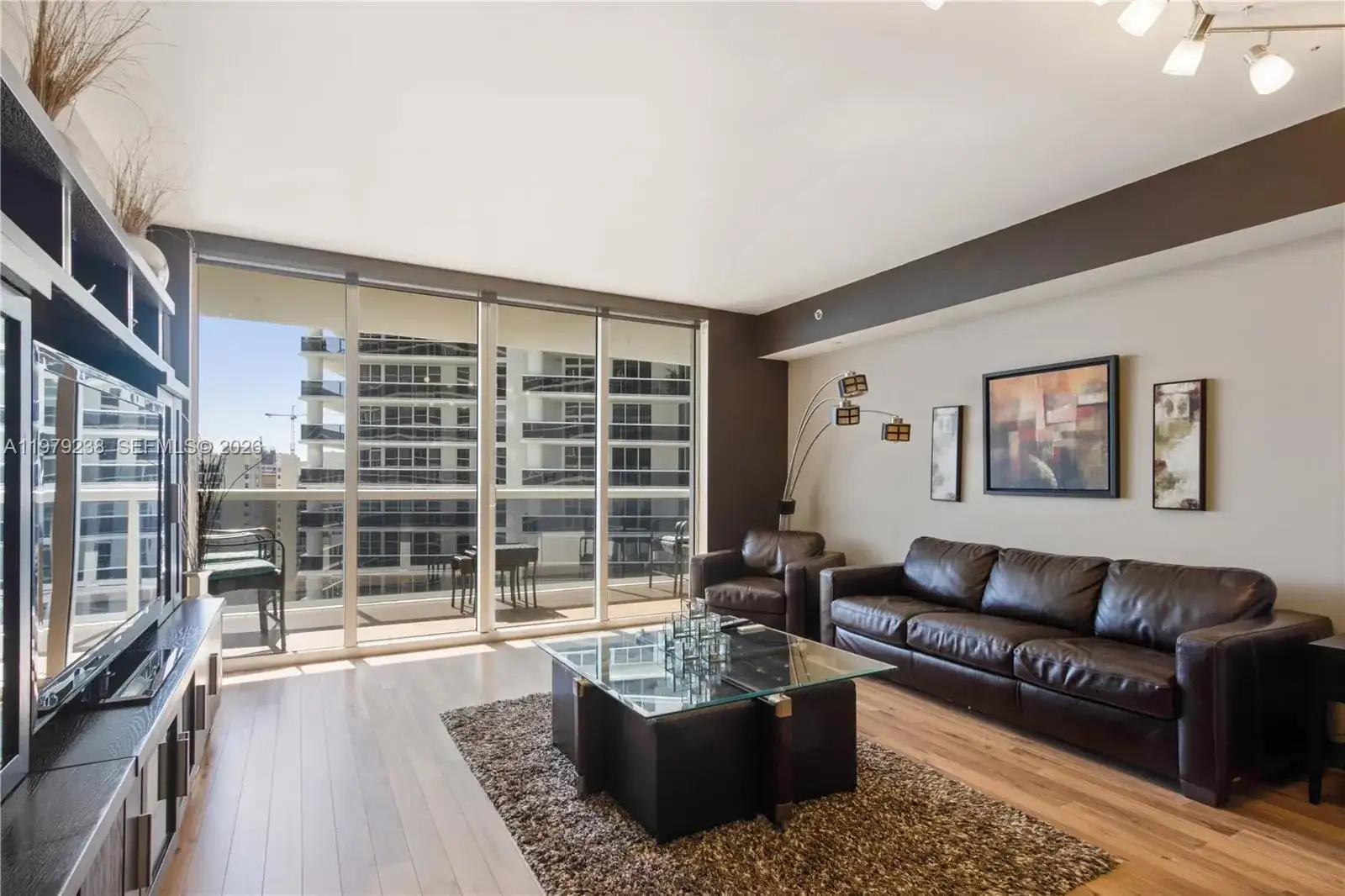1830 S Ocean Dr # 2105, Hallandale Beach FL 33009 photo 3