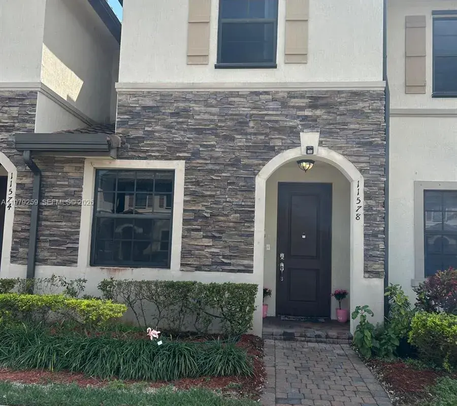 11578 SW 248th Ter, Homestead FL 33032