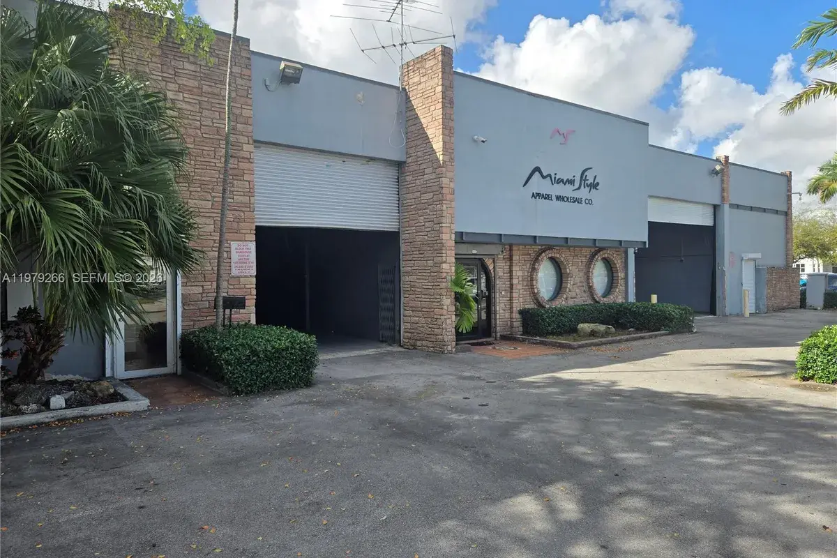 7480 NW 52nd St, Miami FL 33166