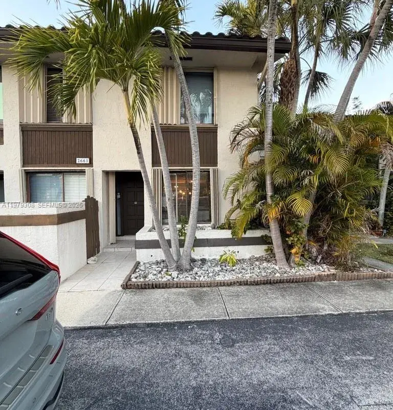 2661 NE 164th St # 40, North Miami Beach FL 33160