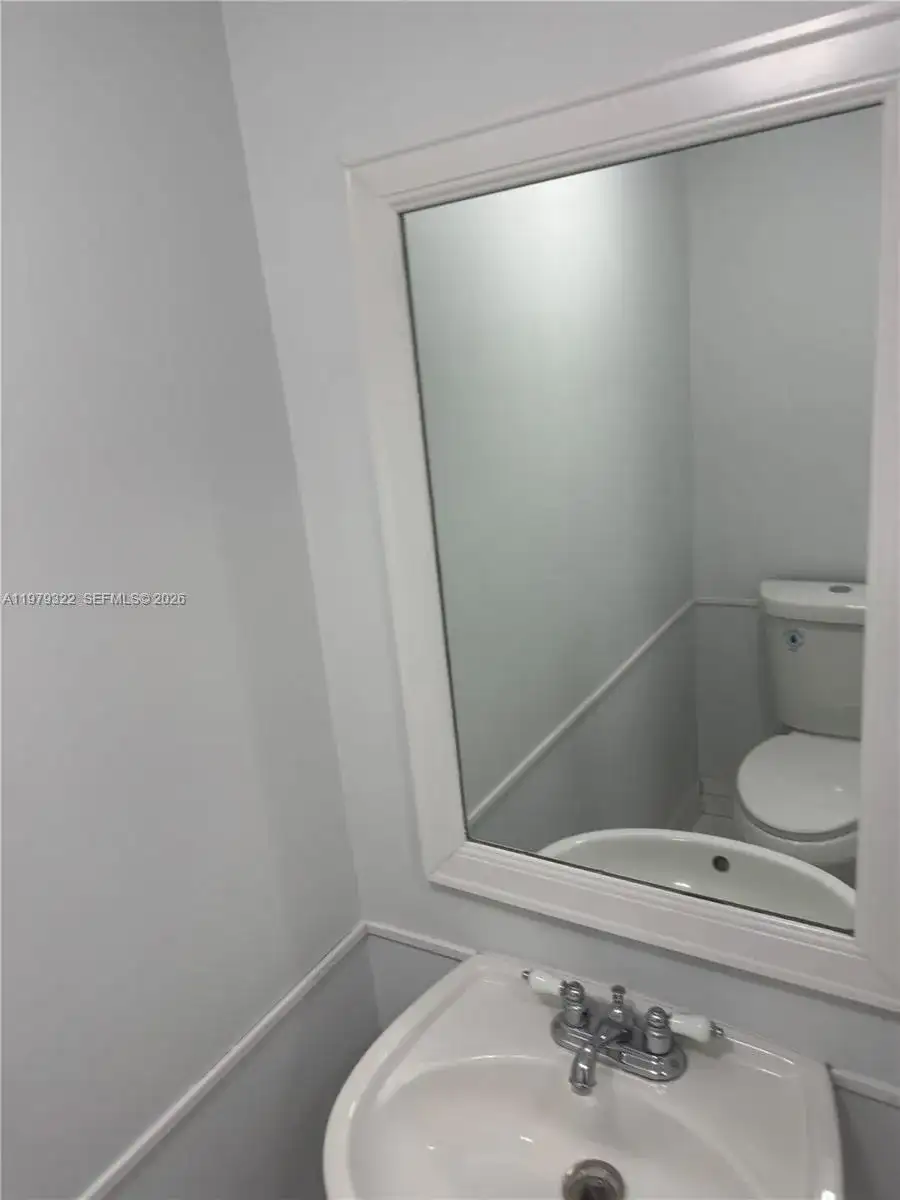 14909 SW 80th St # 216, Miami FL 33193 photo 3