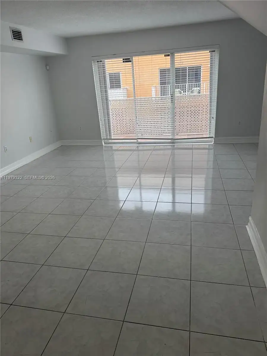 14909 SW 80th St # 216, Miami FL 33193 photo 4