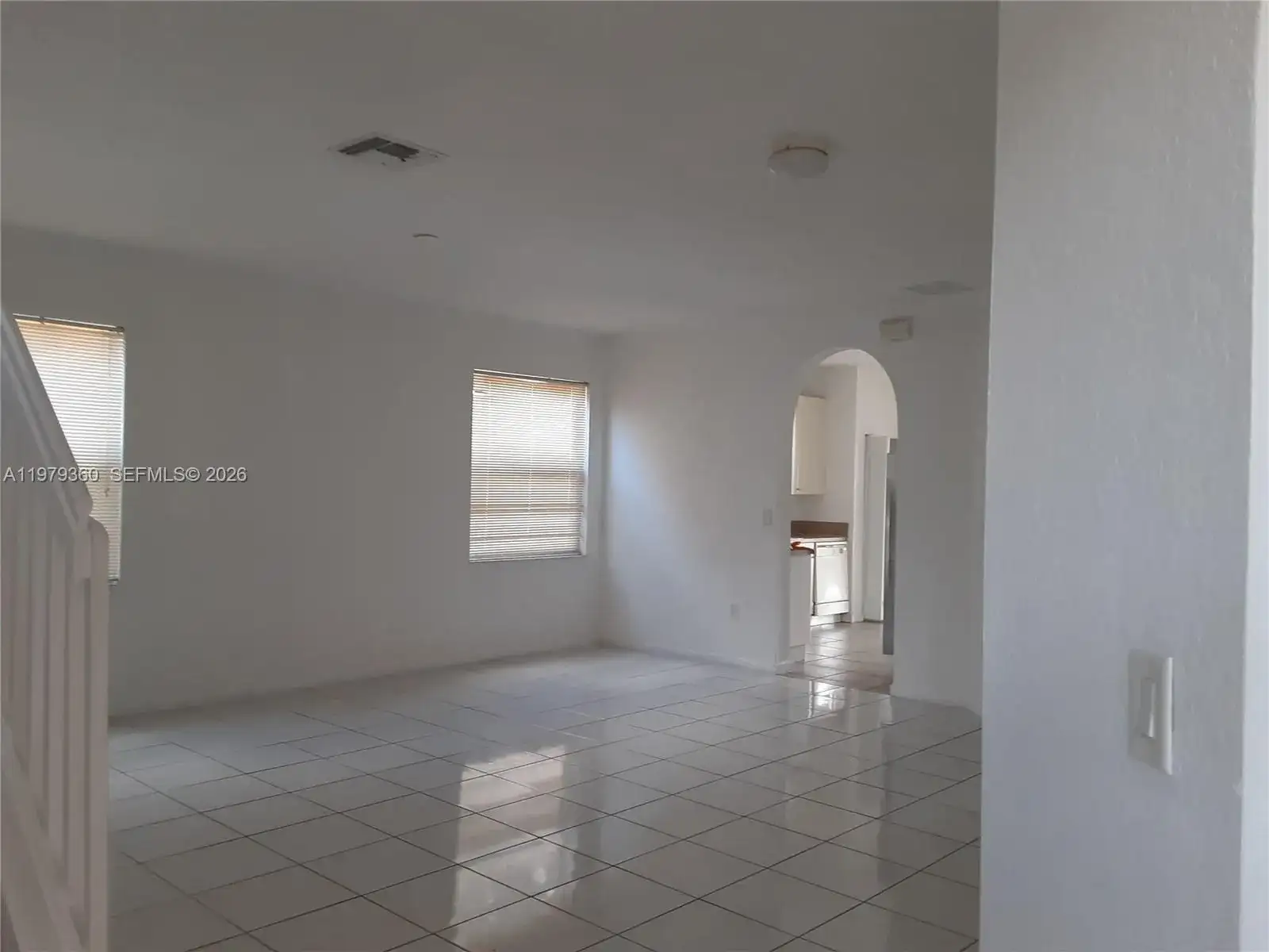 3760 NE 9th Ct, Homestead FL 33033 photo 4