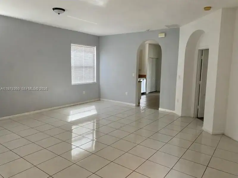 3760 NE 9th Ct, Homestead FL 33033 photo 5