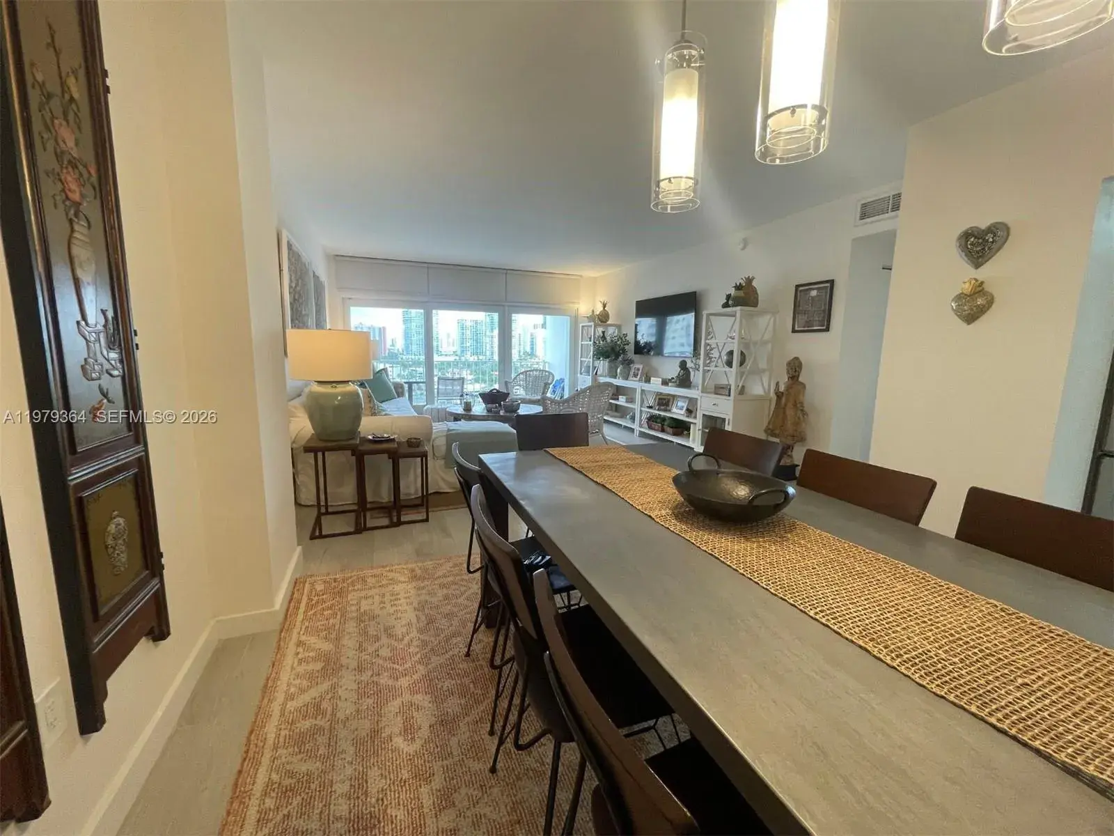 500 Bayview Dr # 1123, Sunny Isles Beach FL 33160