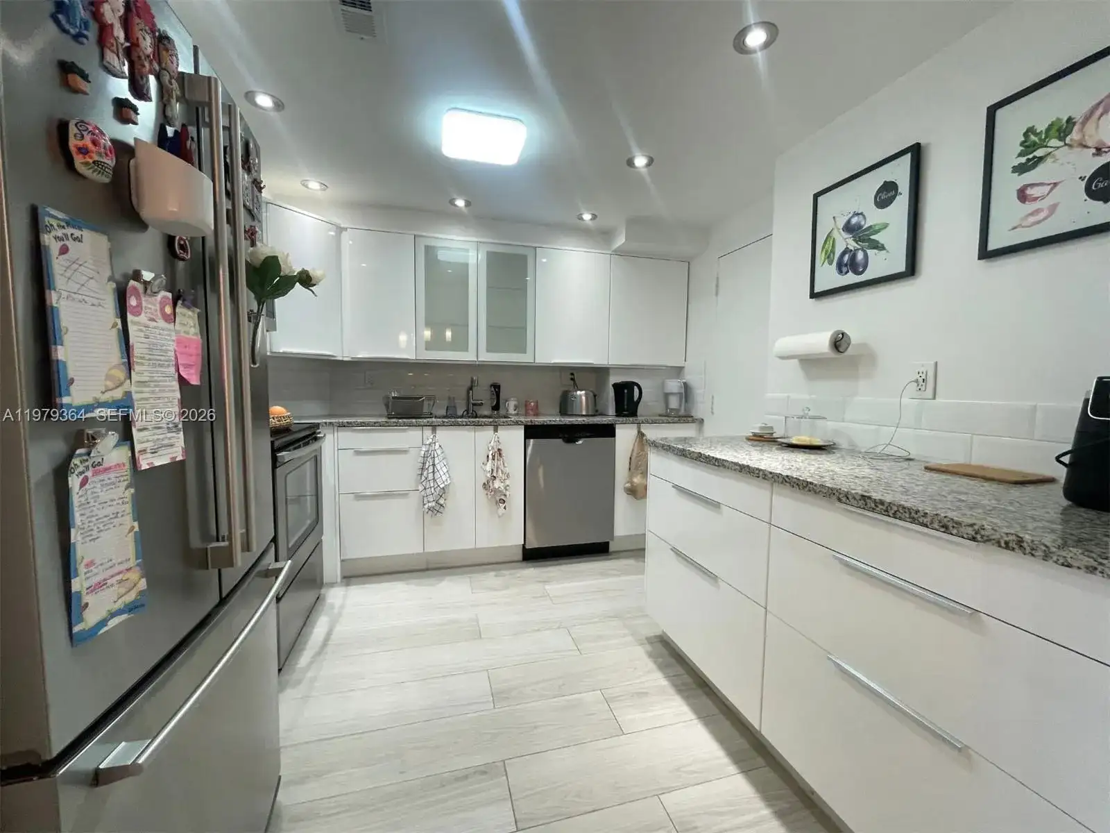 500 Bayview Dr # 1123, Sunny Isles Beach FL 33160 photo 3