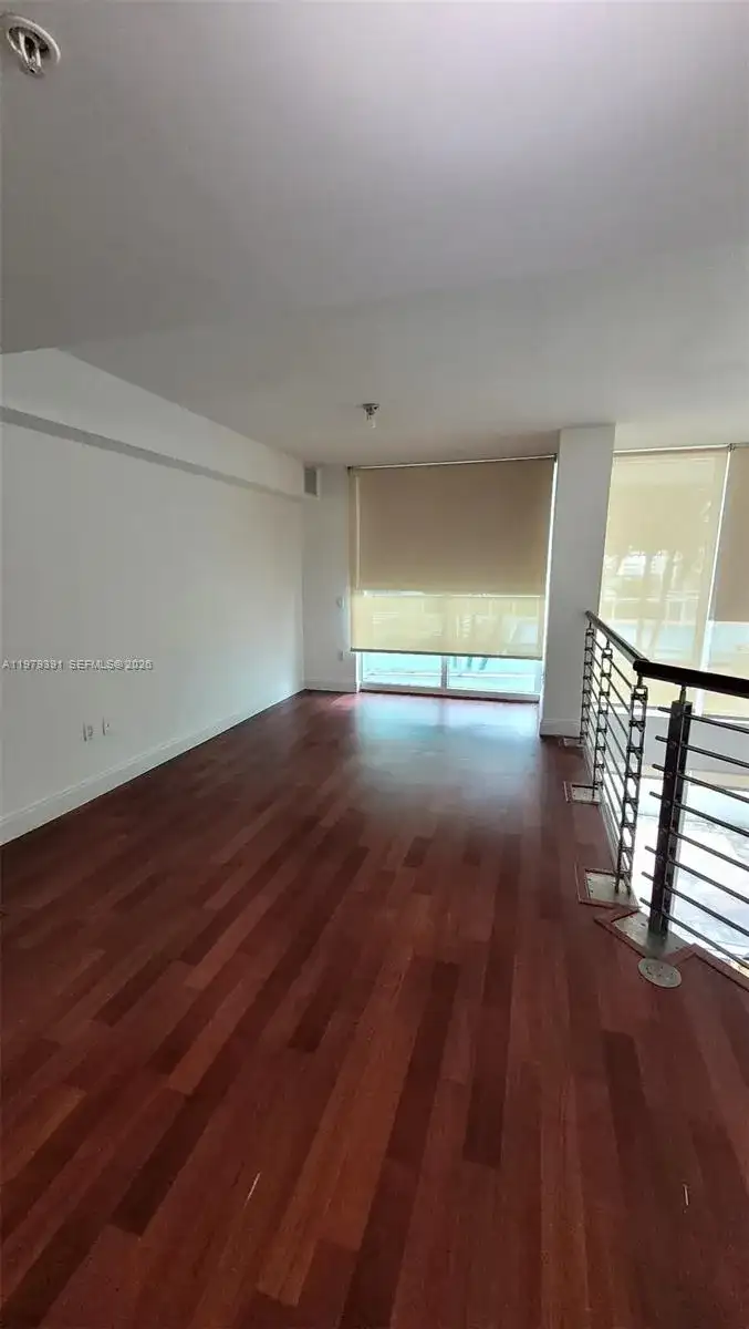 41 SE 5th St # 709, Miami FL 33131 photo 4