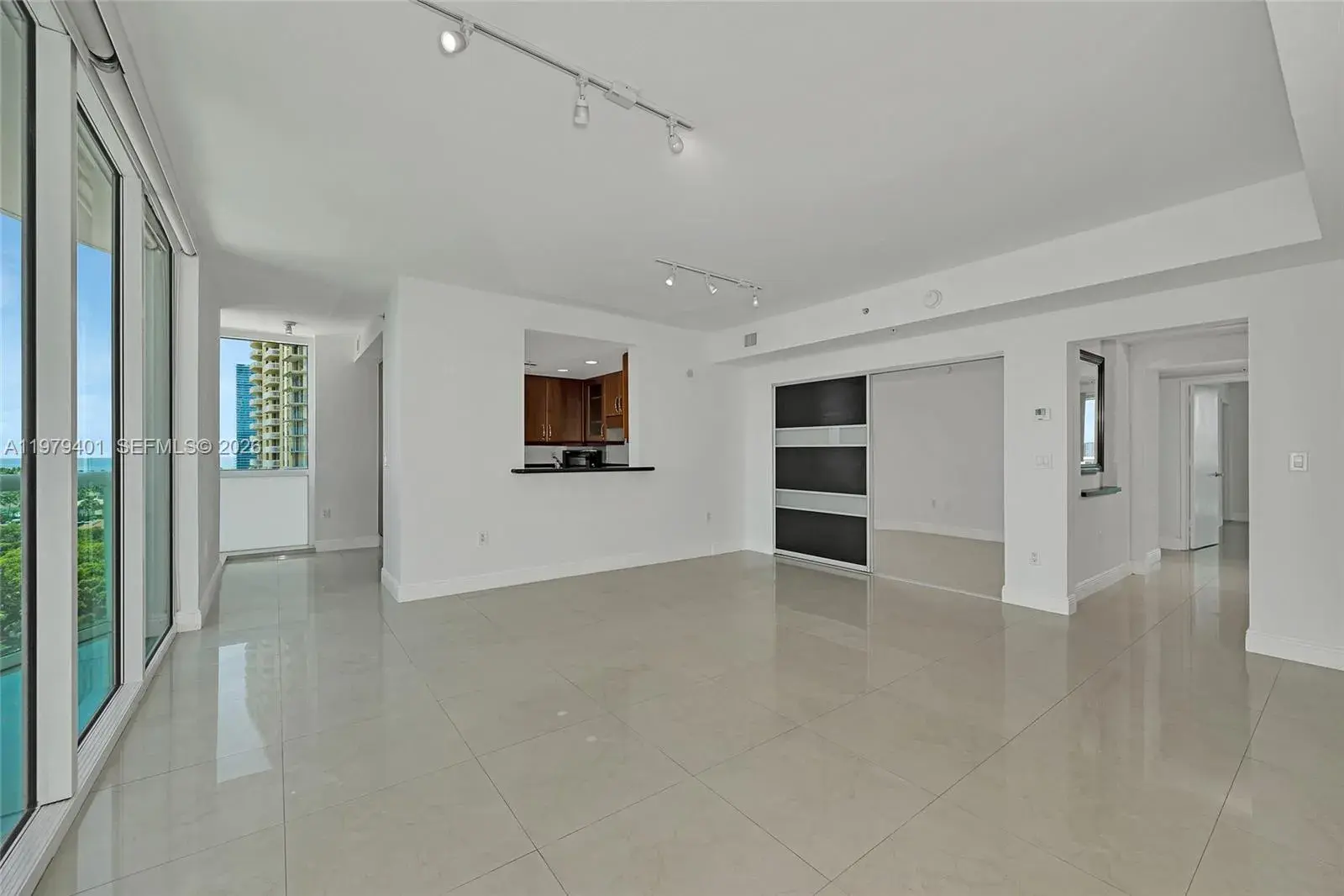 19400 Turnberry Way # 932, Aventura FL 33180