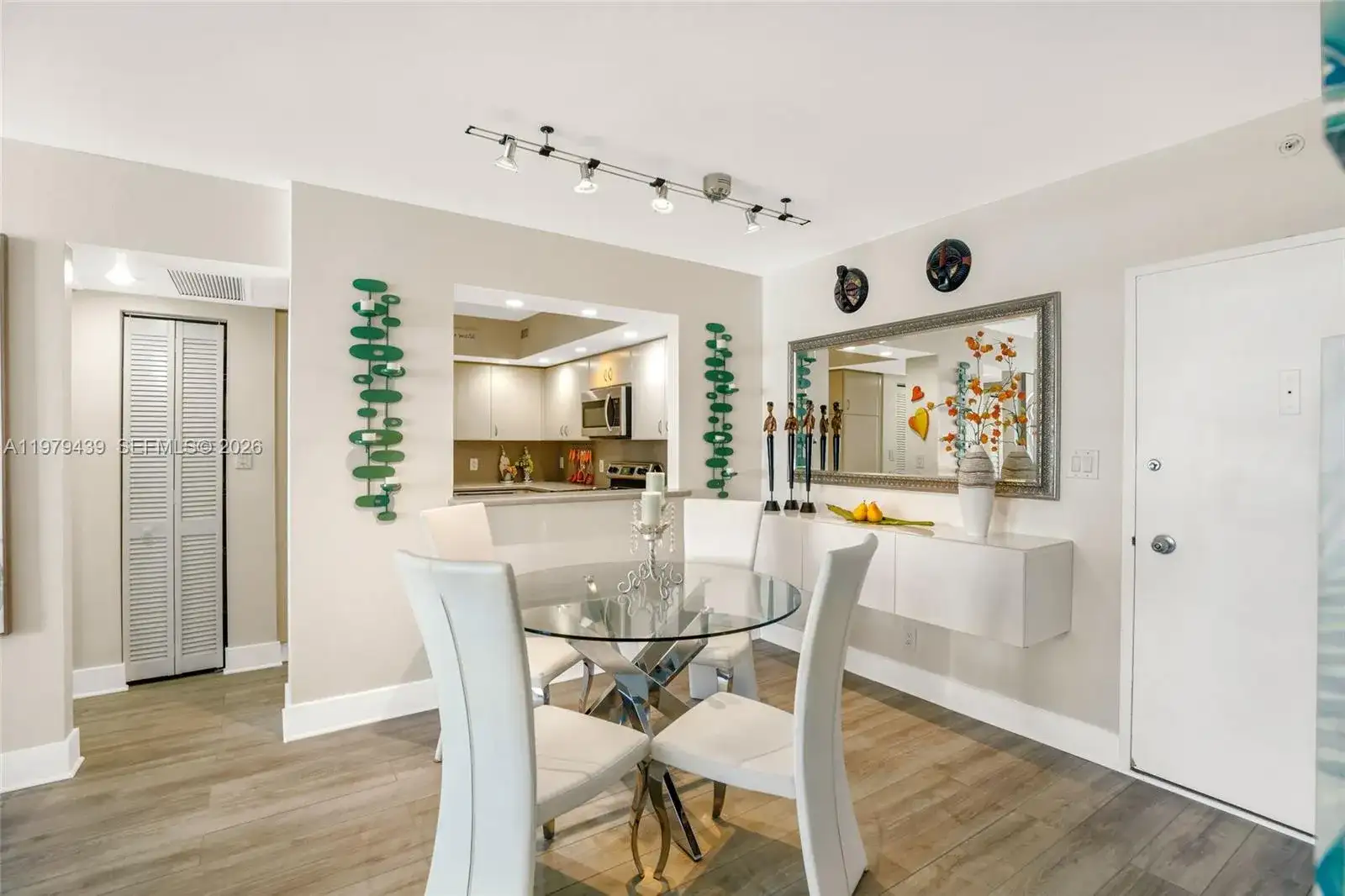 5600 Collins Ave # 16B, Miami Beach FL 33140 photo 5
