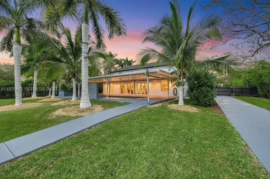 7830 SW 120th St, Pinecrest FL 33156 photo 2
