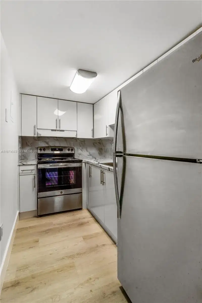 4855 NW 7th St # 6, Miami FL 33126 photo 2