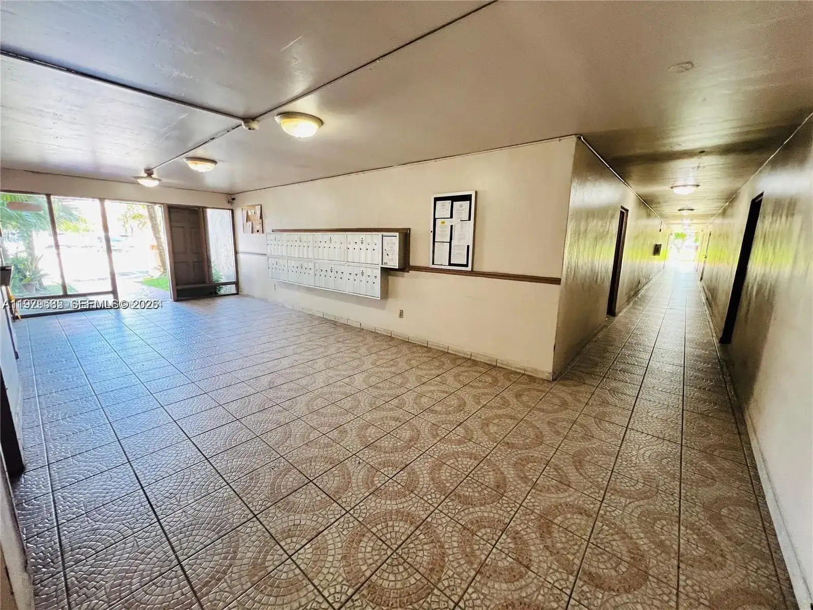 8405 NW 8th St # 304, Miami FL 33126 photo 5