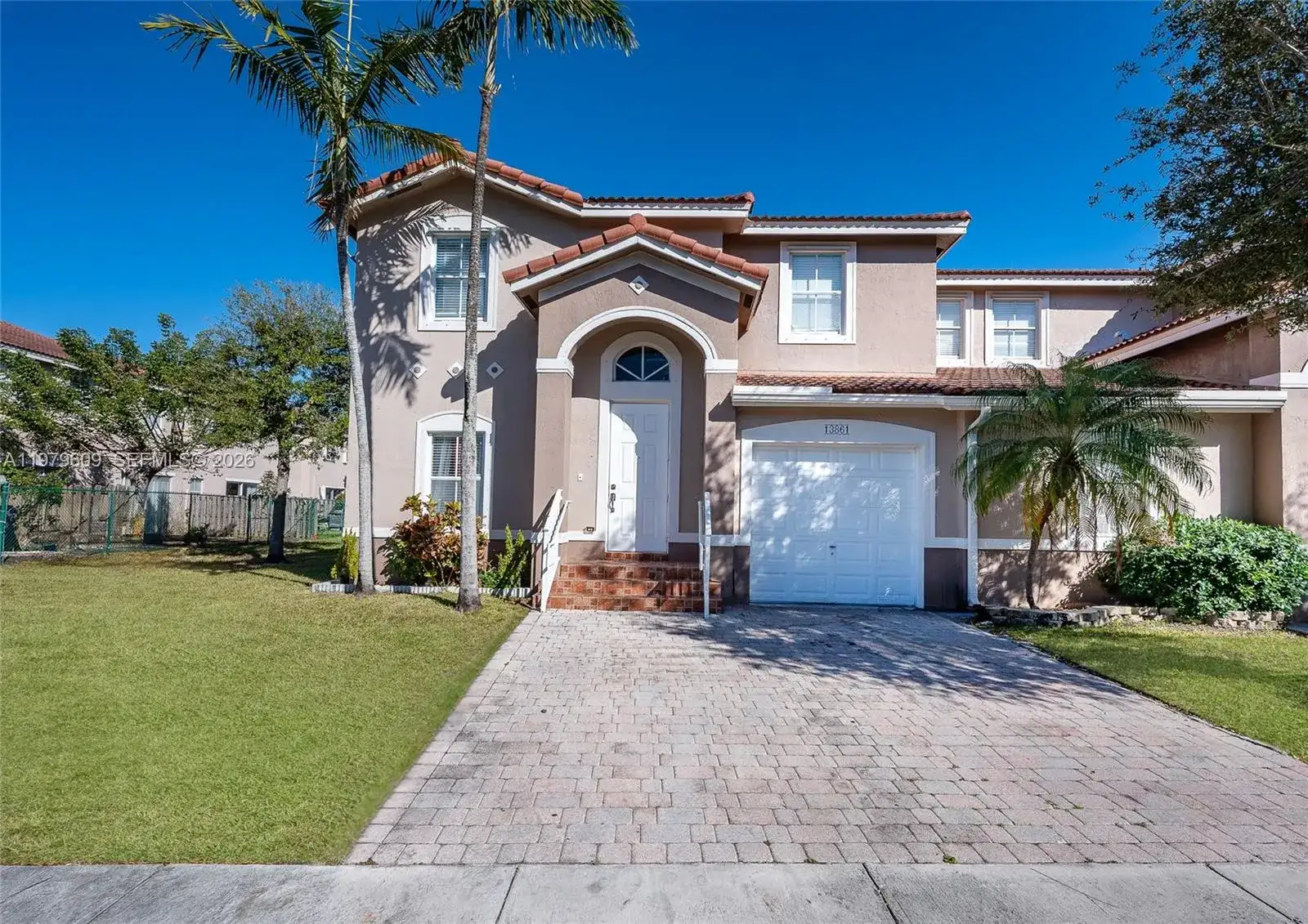 13861 SW 273rd Ter, Homestead FL 33032 photo 2