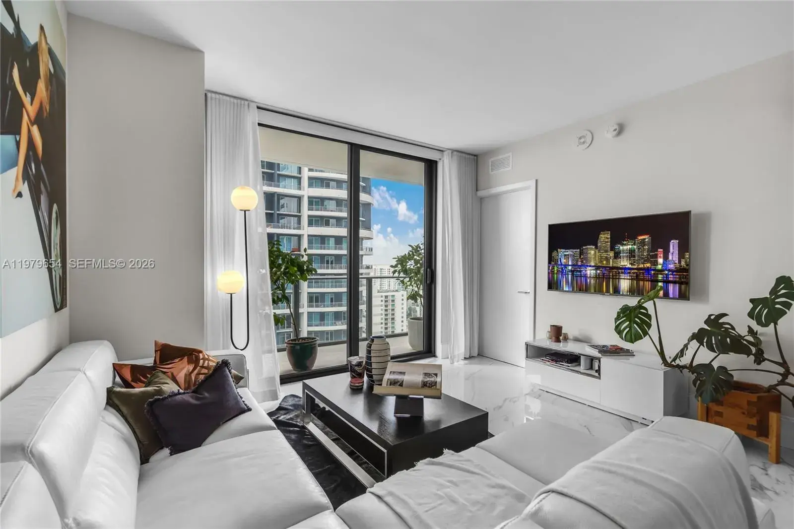 1300 S Miami Ave # 2508, Miami FL 33130