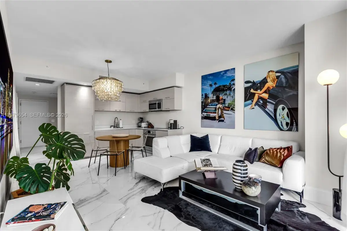 1300 S Miami Ave # 2508, Miami FL 33130
