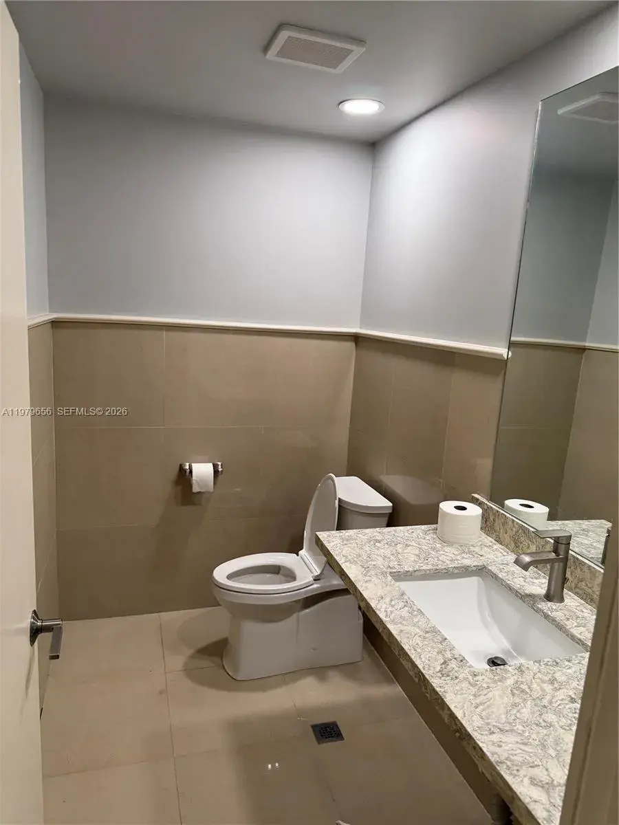 219 N 21st Ave, Hollywood FL 33020