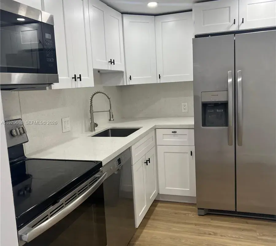 20301 W Country Club Dr # 1024, Aventura FL 33180