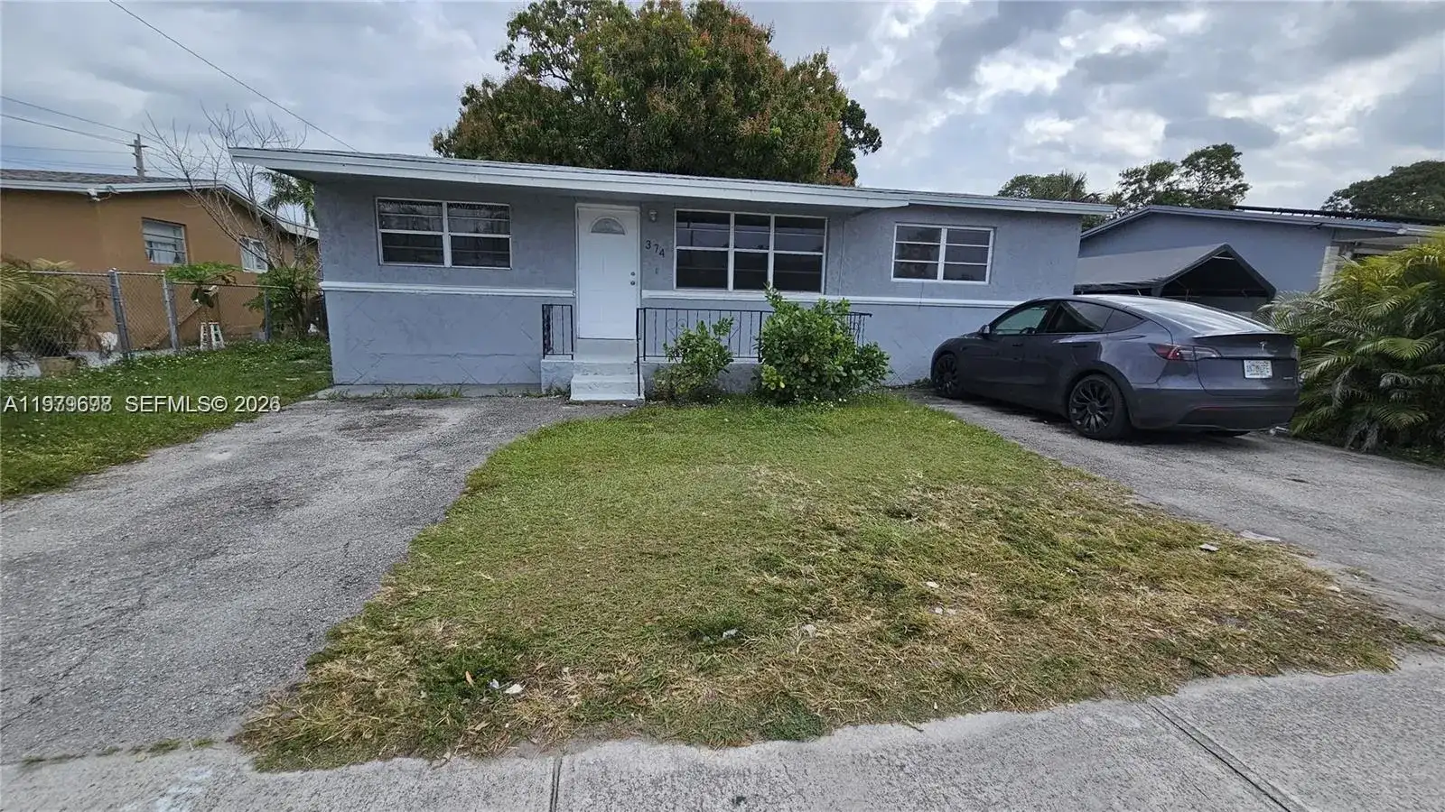 374 NW 31st Ave, Pompano Beach FL 33311 photo 2