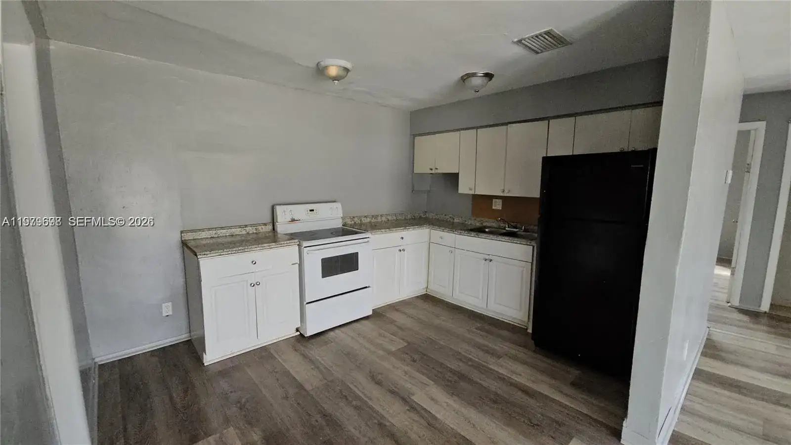 374 NW 31st Ave, Pompano Beach FL 33311 photo 5
