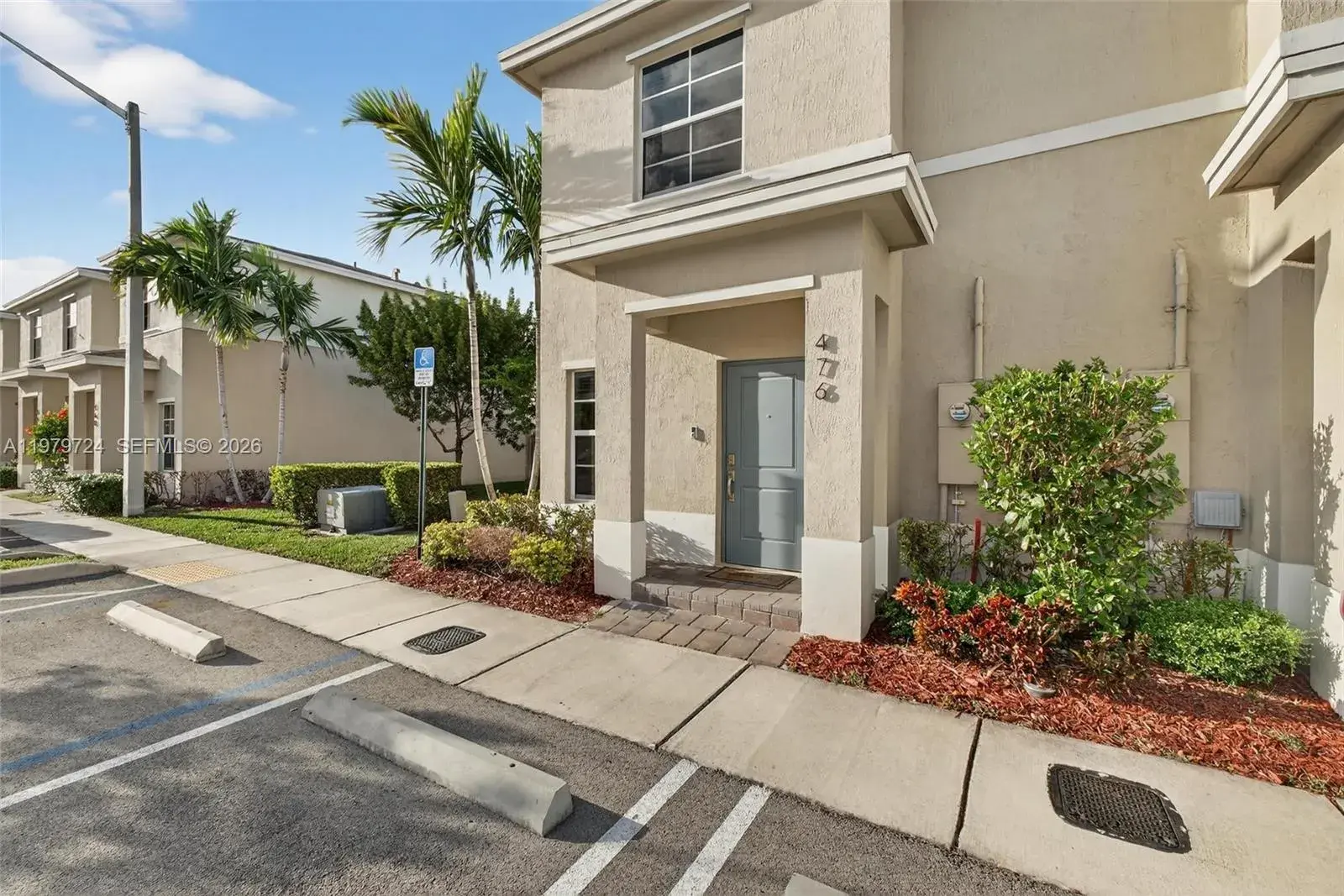 476 NE 4th Ln, Florida City FL 33034