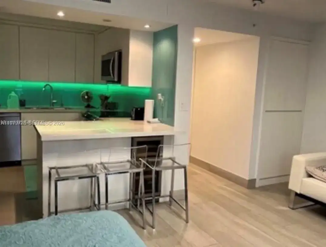 2457 Collins Ave # 1605, Miami Beach FL 33140 photo 2