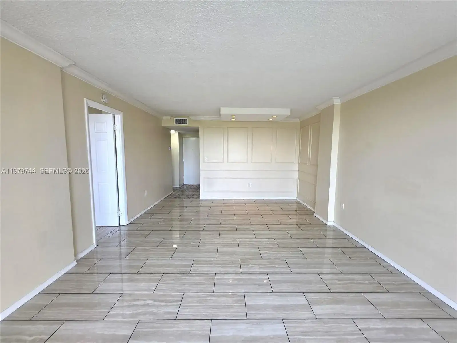 15600 NW 7th Ave # 511, Miami FL 33169 photo 5